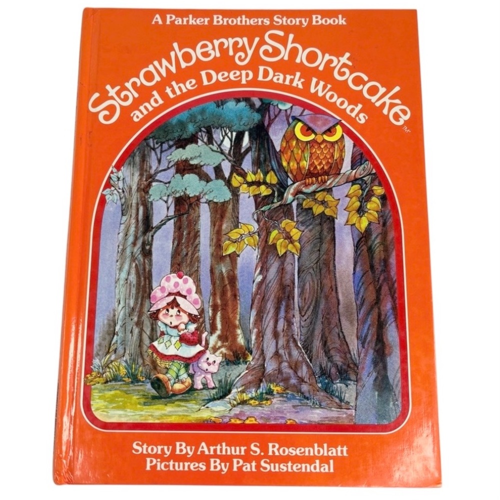 Vintage 1983 Strawberry Shortcake And The DeepDark Woods Hardcover Book